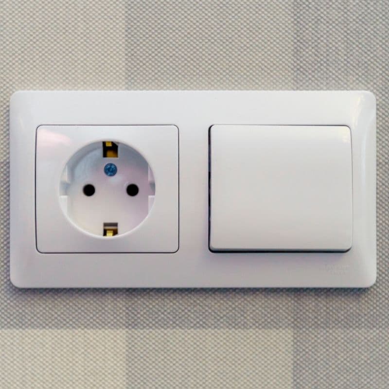 AC-switchbox-installation