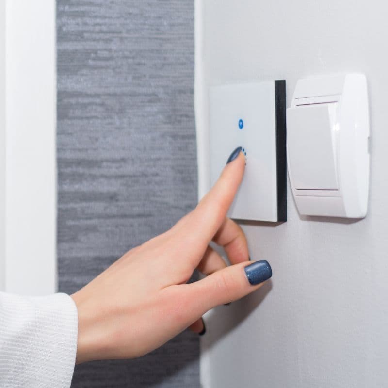 Modular-Retrofit-Smart-Switches